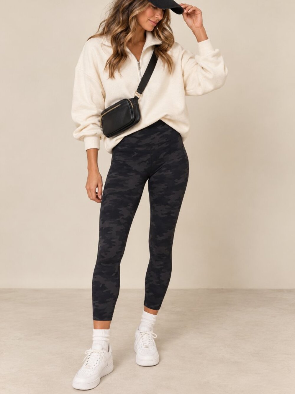 SPANX Look At Me Now Black Camo Leggings M Seamless High Rise